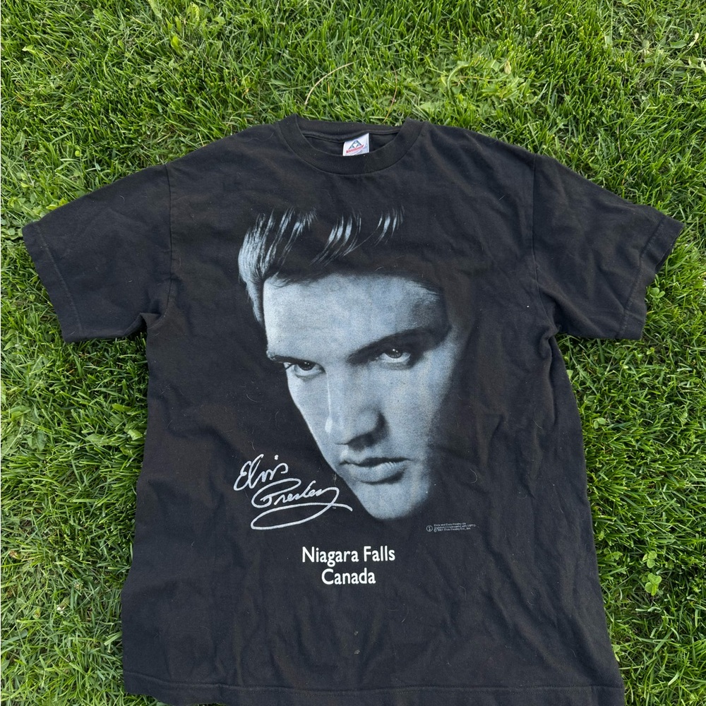 2001 Vintage Elvis Presley